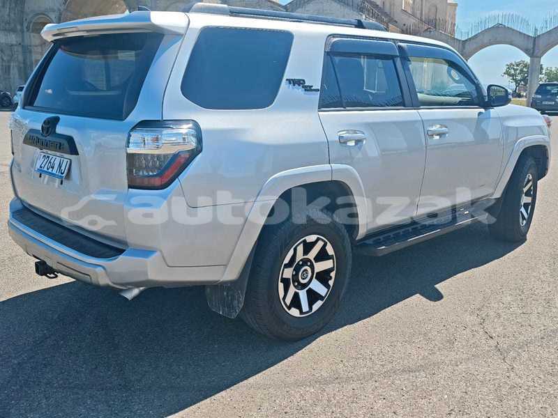Big with watermark toyota 4runner taraz georgiyev 6252