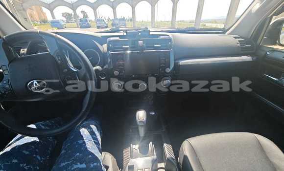 Buy Used Toyota 4Runner Silver Car in Georgiyev in Taraz Buy Used Toyota 4Runner Silver Car in Georgiyev in Taraz
