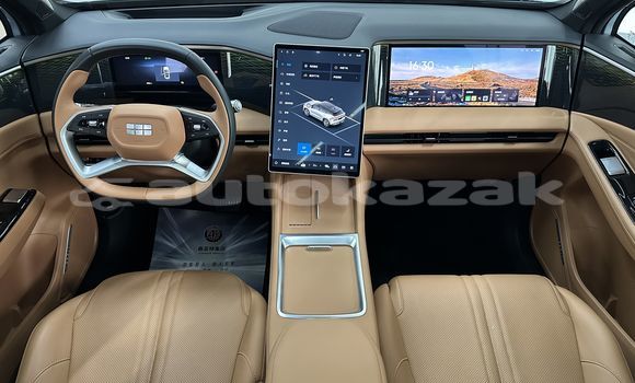 Buy Used Geely Emgrand X7 Silver Car in Almaty in Almati Buy Used Geely Emgrand X7 Silver Car in Almaty in Almati