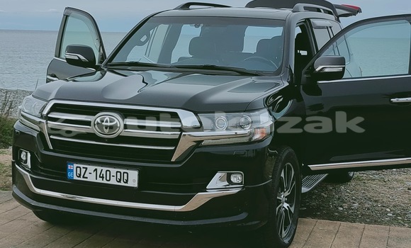 Buy Used Toyota Land Cruiser Black Car in Georgiyev in Taraz