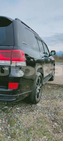 Big with watermark toyota land cruiser taraz georgiyev 6259