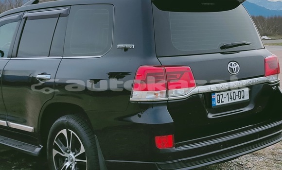 Buy Used Toyota Land Cruiser Black Car in Georgiyev in Taraz Buy Used Toyota Land Cruiser Black Car in Georgiyev in Taraz