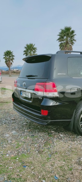 Big with watermark toyota land cruiser taraz georgiyev 6259