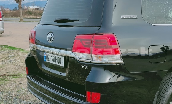 Buy Used Toyota Land Cruiser Black Car in Georgiyev in Taraz Buy Used Toyota Land Cruiser Black Car in Georgiyev in Taraz
