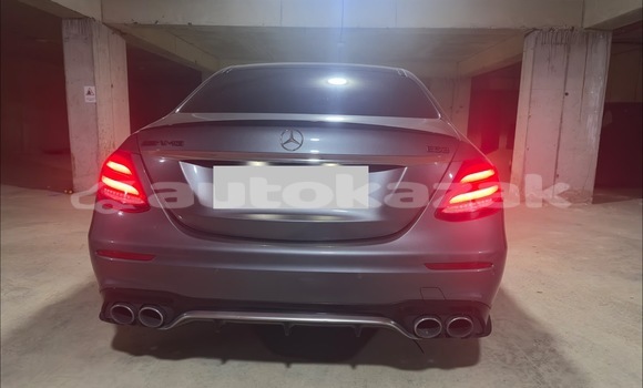 Buy Used Mercedes-Benz E-klasse AMG Silver Car in Georgiyev in Taraz