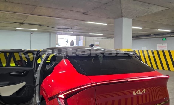 Buy Used Kia Cee'd GT Red Car in Georgiyev in Taraz Buy Used Kia Cee'd GT Red Car in Georgiyev in Taraz
