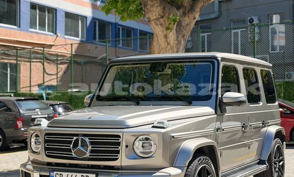 Buy Used Mercedes-Benz G-klasse Silver Car in Georgiyev in Taraz