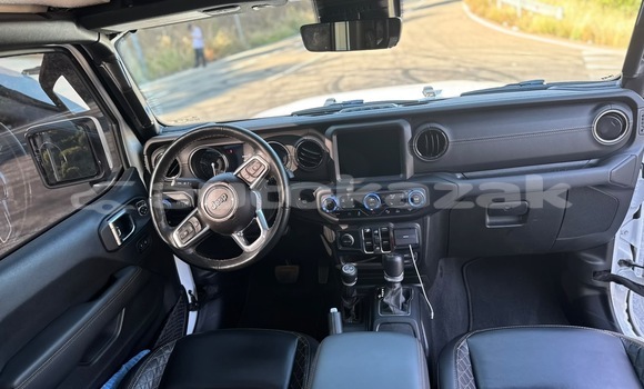 Buy Used Jeep Wrangler White Car in Georgiyev in Taraz Buy Used Jeep Wrangler White Car in Georgiyev in Taraz