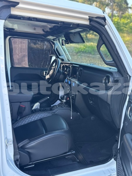 Big with watermark jeep wrangler taraz georgiyev 6267