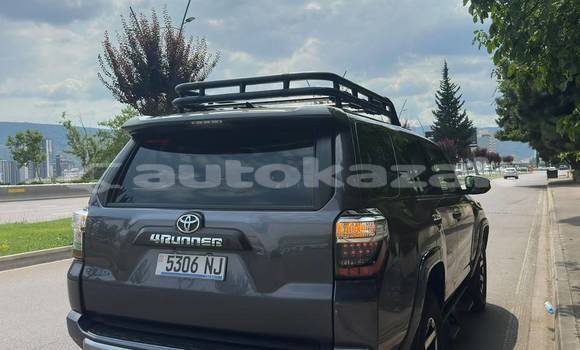 Buy Used Toyota 4Runner Silver Car in Georgiyev in Taraz Buy Used Toyota 4Runner Silver Car in Georgiyev in Taraz
