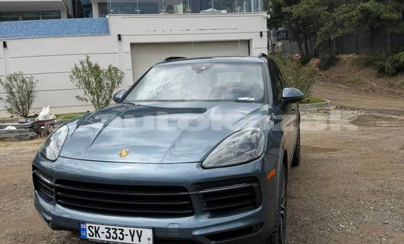 Buy Used Porsche Cayenne Blue Car in Georgiyev in Taraz