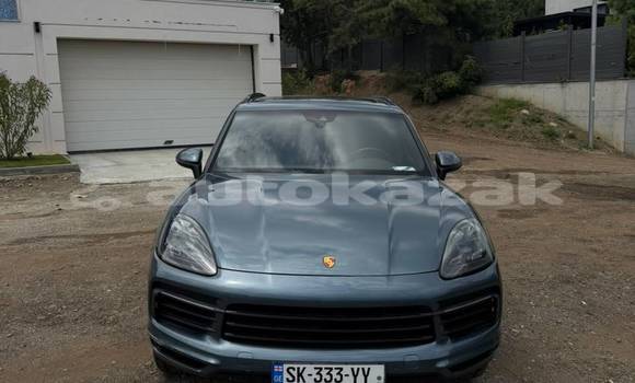 Buy Used Porsche Cayenne Blue Car in Georgiyev in Taraz Buy Used Porsche Cayenne Blue Car in Georgiyev in Taraz
