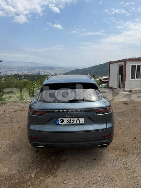 Big with watermark porsche cayenne taraz georgiyev 6281