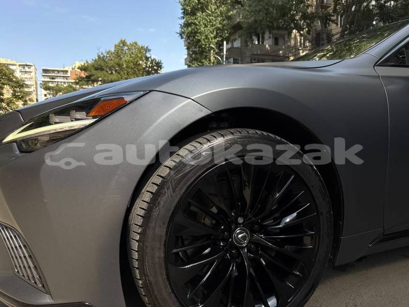 Big with watermark lexus ls taraz georgiyev 6290