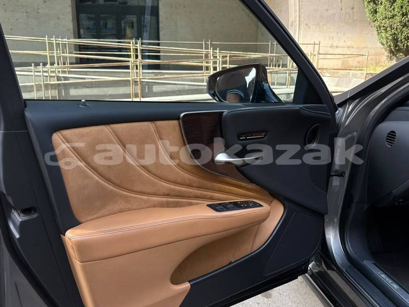 Big with watermark lexus ls taraz georgiyev 6290