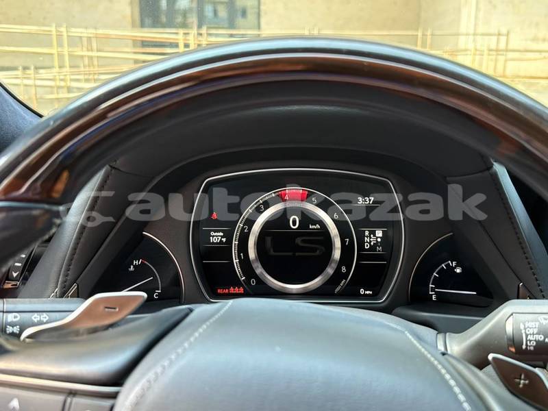 Big with watermark lexus ls taraz georgiyev 6290
