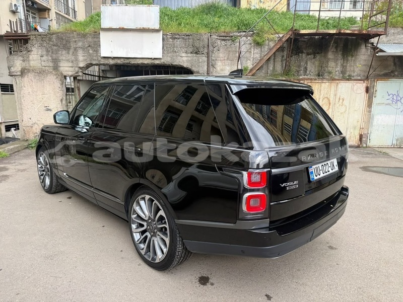 Big with watermark land rover range rover vogue taraz georgiyev 6293