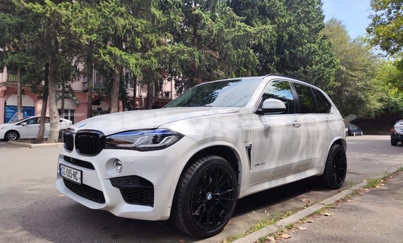 Buy Used BMW X5 White Car in Georgiyev in Taraz