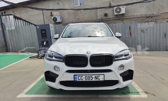 Buy Used BMW X5 White Car in Georgiyev in Taraz Buy Used BMW X5 White Car in Georgiyev in Taraz