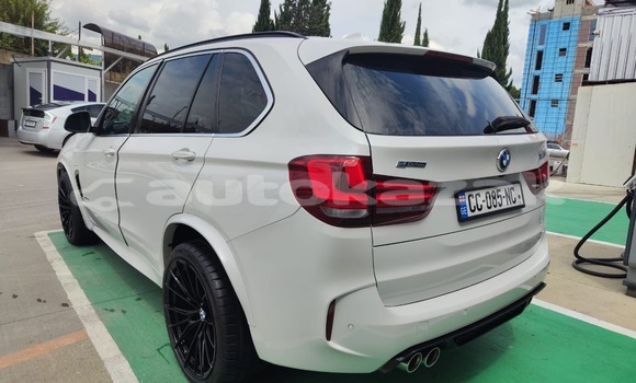 Buy Used BMW X5 White Car in Georgiyev in Taraz Buy Used BMW X5 White Car in Georgiyev in Taraz