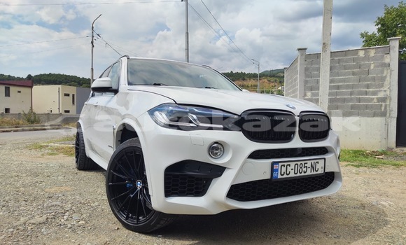 Buy Used BMW X5 White Car in Georgiyev in Taraz Buy Used BMW X5 White Car in Georgiyev in Taraz