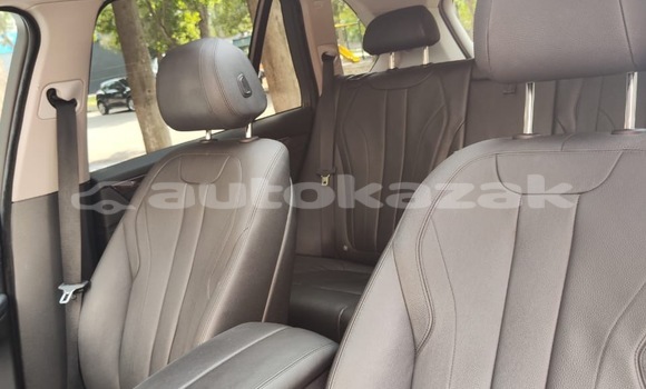 Buy Used BMW X5 White Car in Georgiyev in Taraz Buy Used BMW X5 White Car in Georgiyev in Taraz