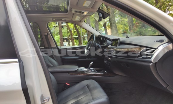 Buy Used BMW X5 White Car in Georgiyev in Taraz Buy Used BMW X5 White Car in Georgiyev in Taraz