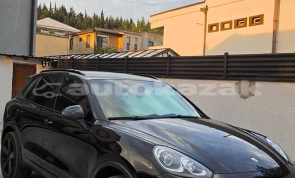 Buy Used Porsche Cayenne Black Car in Georgiyev in Taraz