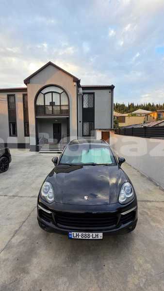 Big with watermark porsche cayenne taraz georgiyev 6302