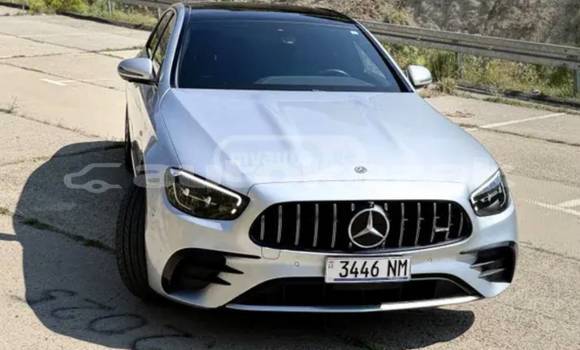 Buy Used Mercedes-Benz E-Classe Other Car in Georgiyev in Taraz Buy Used Mercedes-Benz E-Classe Other Car in Georgiyev in Taraz