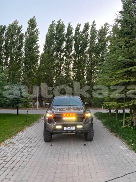 Big with watermark toyota tacoma taraz georgiyev 6311