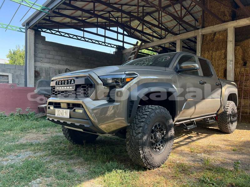 Big with watermark toyota tacoma taraz georgiyev 6311