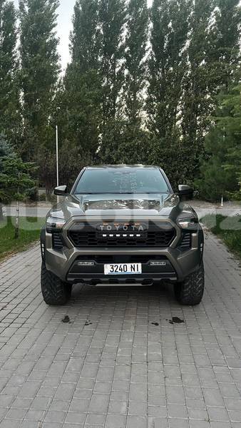 Big with watermark toyota tacoma taraz georgiyev 6311