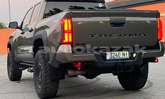 Buy Used Toyota Tacoma Brown Car in Georgiyev in Taraz Buy Used Toyota Tacoma Brown Car in Georgiyev in Taraz