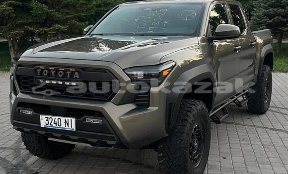 Buy Used Toyota Tacoma Brown Car in Georgiyev in Taraz Buy Used Toyota Tacoma Brown Car in Georgiyev in Taraz