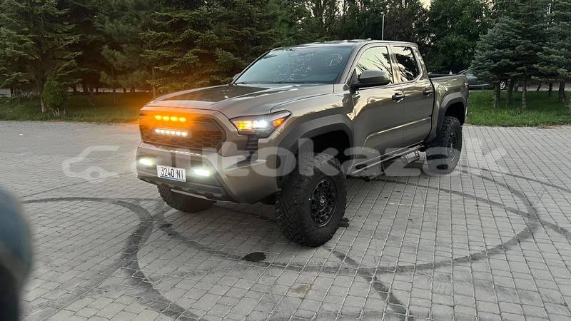 Big with watermark toyota tacoma taraz georgiyev 6311