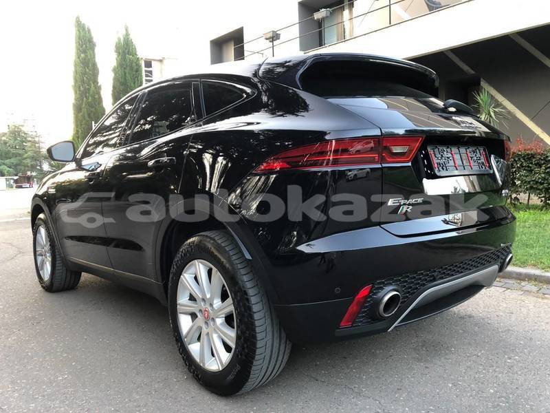 Big with watermark jaguar e pace taraz georgiyev 6314