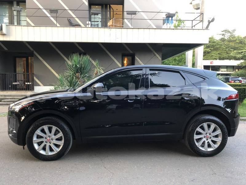 Big with watermark jaguar e pace taraz georgiyev 6314