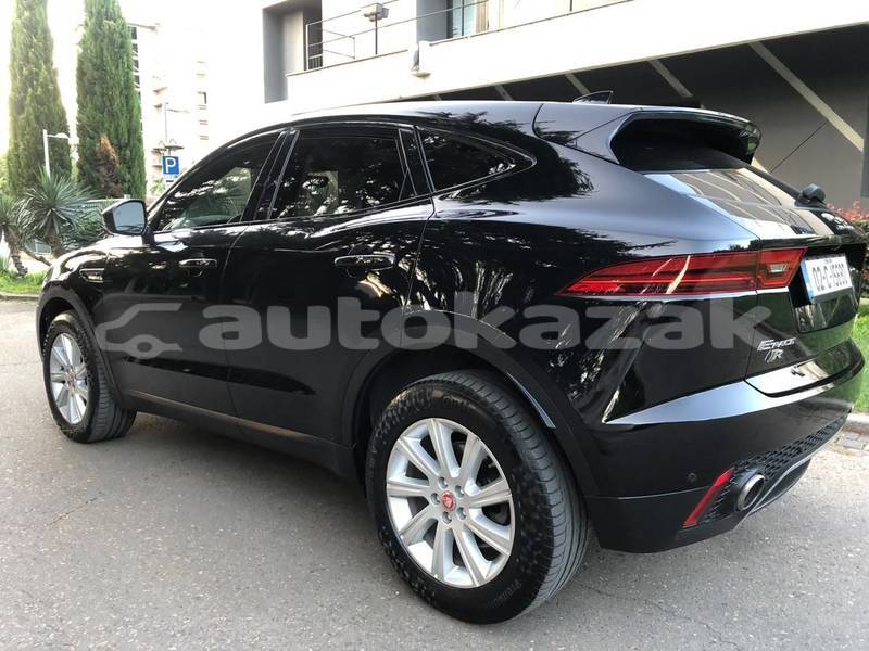 Big with watermark jaguar e pace taraz georgiyev 6314