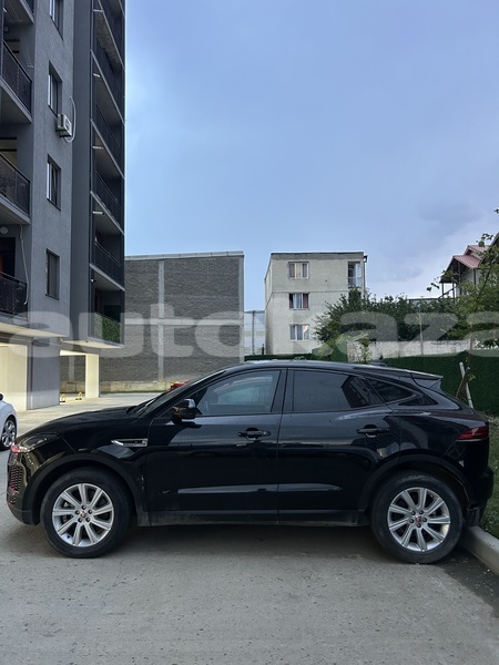 Big with watermark jaguar e pace taraz georgiyev 6316
