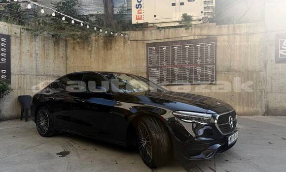 Buy Used Mercedes-Benz E200 Black Car in Georgiyev in Taraz Buy Used Mercedes-Benz E200 Black Car in Georgiyev in Taraz