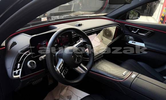 Buy Used Mercedes-Benz E200 Black Car in Georgiyev in Taraz Buy Used Mercedes-Benz E200 Black Car in Georgiyev in Taraz