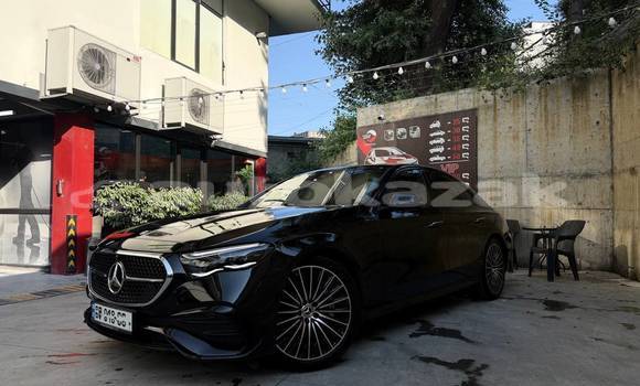 Buy Used Mercedes-Benz E200 Black Car in Georgiyev in Taraz Buy Used Mercedes-Benz E200 Black Car in Georgiyev in Taraz