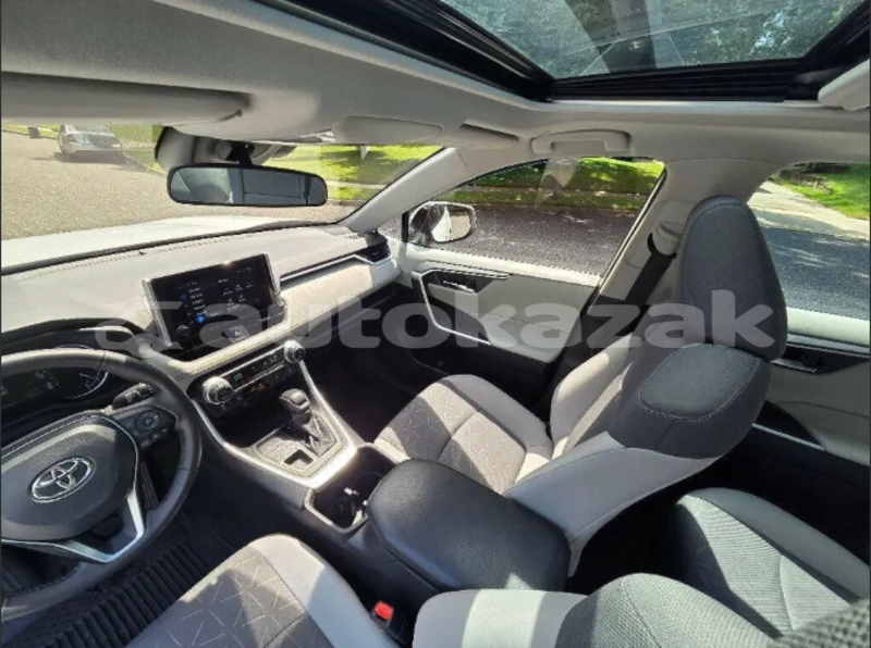 Big with watermark toyota rav4 akmecet akmecet 6328