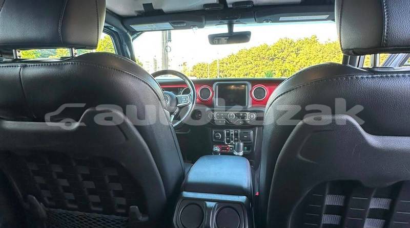 Big with watermark jeep wrangler taraz georgiyev 6329