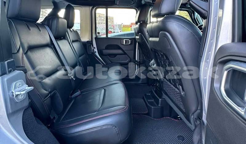 Big with watermark jeep wrangler taraz georgiyev 6329