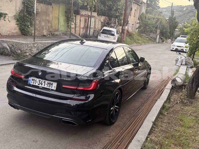 Big with watermark bmw 340 atirau makat 6332