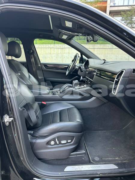 Big with watermark porsche cayenne taraz georgiyev 6340