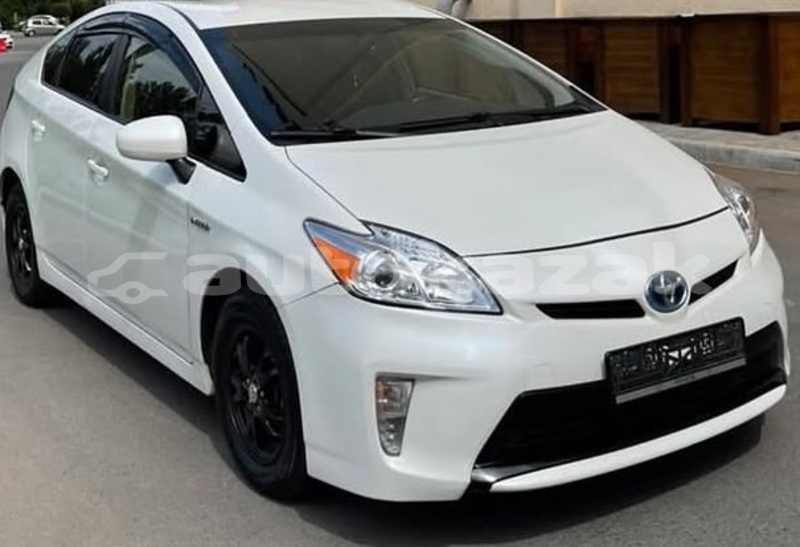 Big with watermark toyota prius karagandi aktau 6342