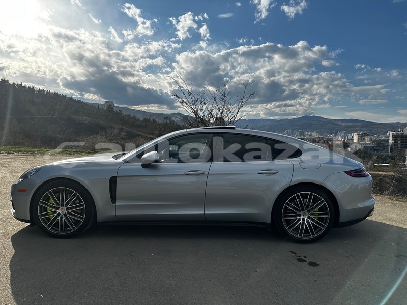 Big with watermark porsche panamera taraz georgiyev 6344